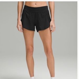 Lululemon Tracker Low-Rise Lined Short - Size 8